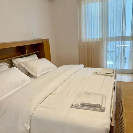 Apartment S & J Central Tirana