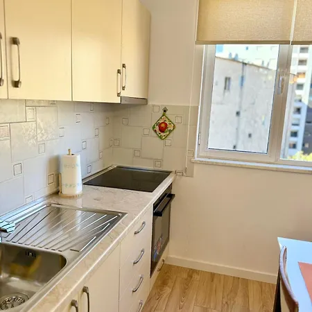 Apartment S & J Central *